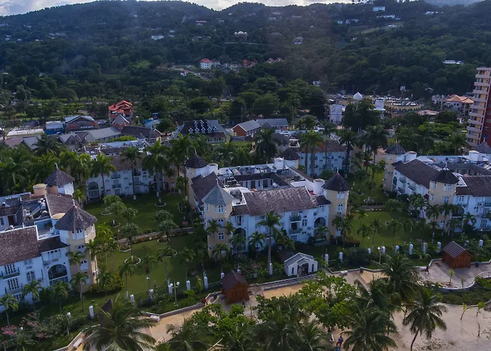 Coral Keys At Sandcastle Apartment Ocho Rios